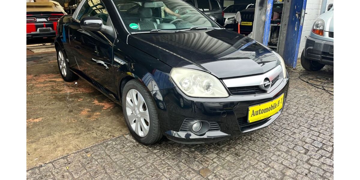 Opel Tigra 97.000 km 3.900 &euro; Bottrop 46238