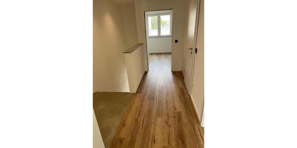 Reihenhaus Duisburg Hochheide - 4 Zimmer, 105 m&sup2;, 1.480&euro; | Angebot:26600434