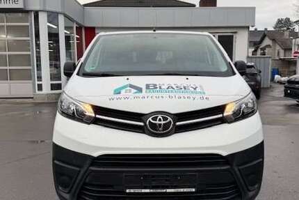Toyota Proace 188.000 km 9.900 &euro; Datteln 45711