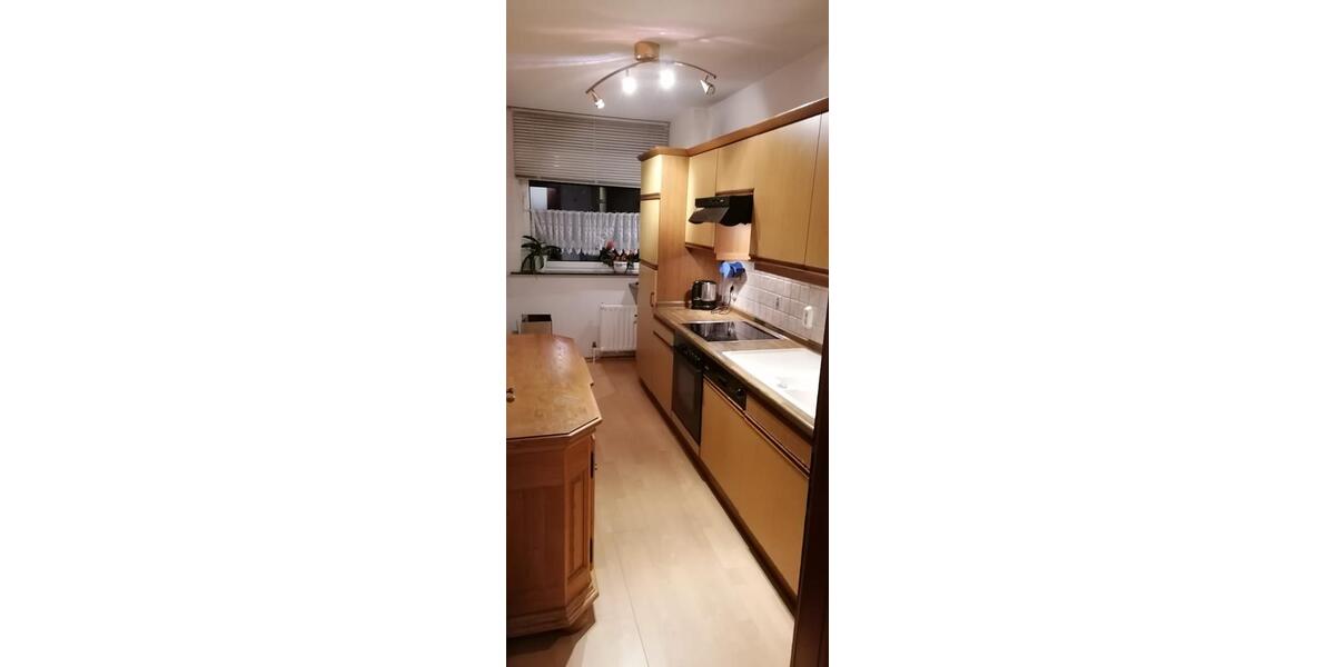 Hochparterre Ratingen Tiefenbroich - 2 Zimmer, 64 m&sup2;, 210.000&euro; | Angebot:26959481