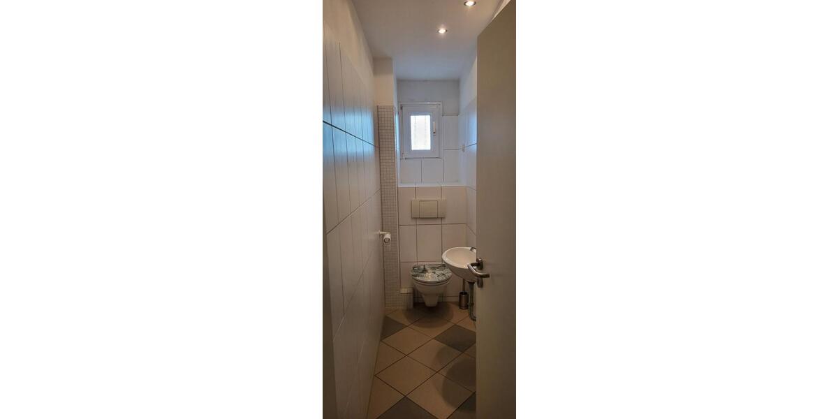 Erdgeschoßwohnung Ratingen Hösel - 3 Zimmer, 83 m&sup2;, 175.000&euro; | Angebot:26134580