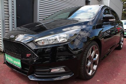Ford Focus 84.081 km 15.979 &euro; Essen 45326