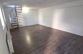 Etagenwohnung Wuppertal Elberfeld - 2 Zimmer, 70 m&sup2;, 450&euro; | Angebot:26180125
