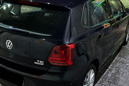 VW Polo 129.000 km 9.400 € Duisburg 47226