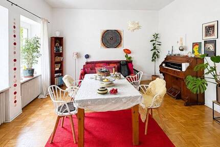 Wohnung Gelsenkirchen Altstadt - 4 Zimmer, 135 m&sup2;, 840&euro; | Angebot:26833485