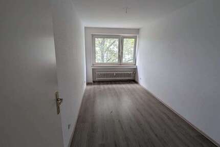 Wohnung Essen Südviertel - 4 Zimmer, 100 m&sup2;, 1.000&euro; | Angebot:27377203