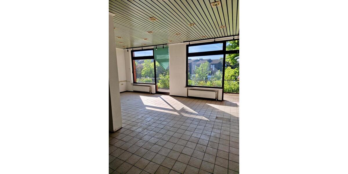 Helle Gewerbeeinheit mit ca. 80 m² in gut erreichbarer, ruhige zimmer