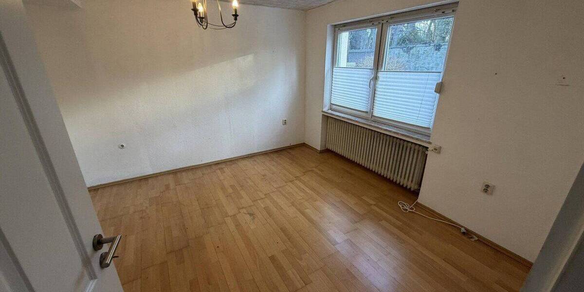 Einfamilienhaus Witten Mitte - 8 Zimmer, 213 m&sup2;, 369.000&euro; | Angebot:26908891