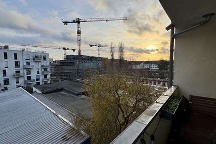 Wohnung zum Kaufen in Düsseldorf 185.000 € 52 m²