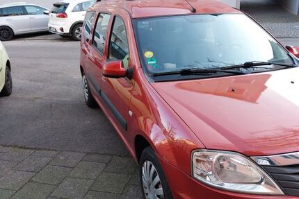 Dacia Logan 111.000 km 5.000 &euro; Mülheim 45479
