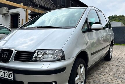 Seat Alhambra 222.000 km 5.990 &euro; Dortmund 44328