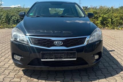 Kia ceed / Ceed 154.074 km 1.600 &euro; Dortmund 44287