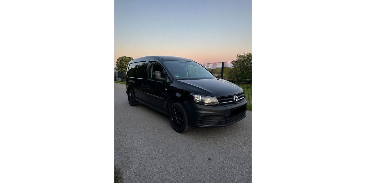 VW Caddy 106.641 km 14.500 &euro; Essen 45239