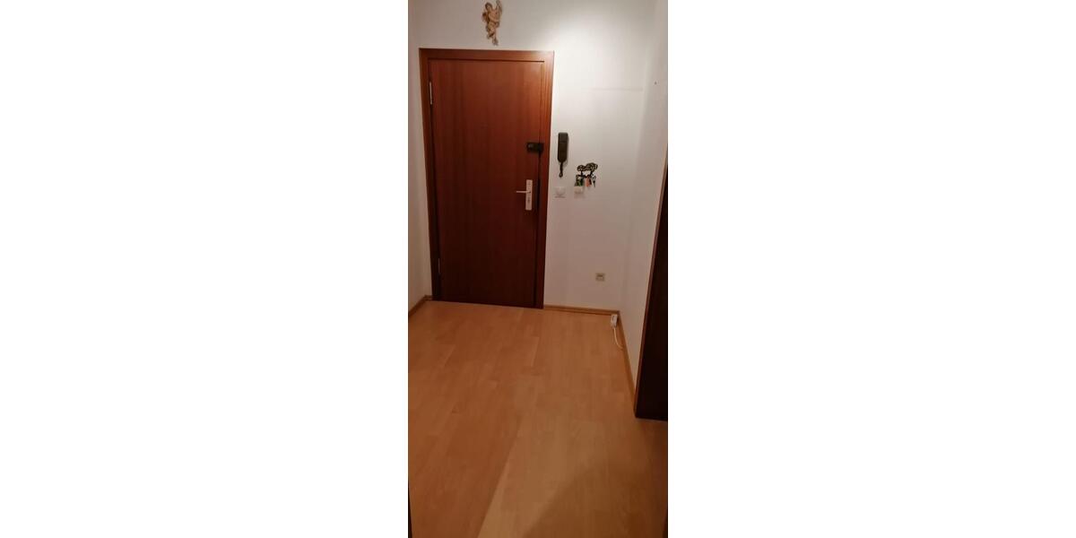 Hochparterre Ratingen Tiefenbroich - 2 Zimmer, 64 m&sup2;, 210.000&euro; | Angebot:26959481