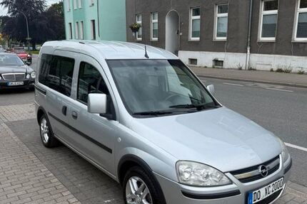 Opel Combo 154.900 km 3.699 &euro; Dortmund 44339