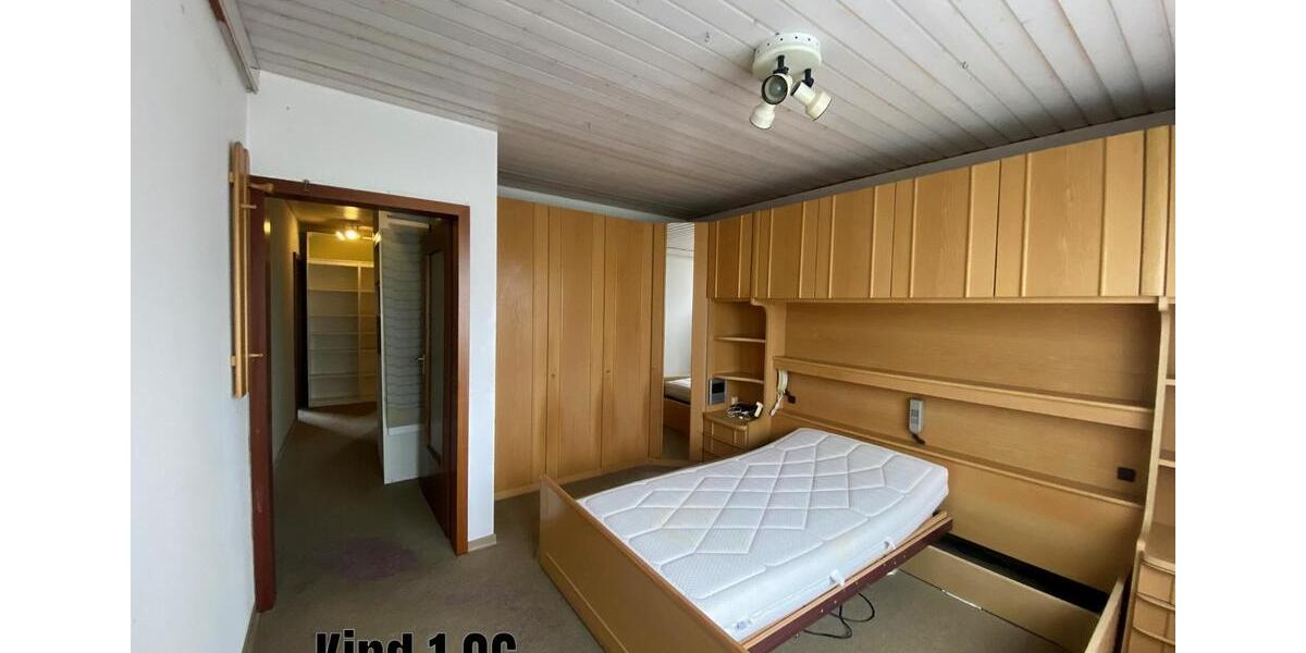 Mehrfamilienhaus, Wohnhaus Wuppertal Gemarkung Nächstebreck - 7 Zimmer, 182 m&sup2;, 450.000&euro; | Angebot:25280720