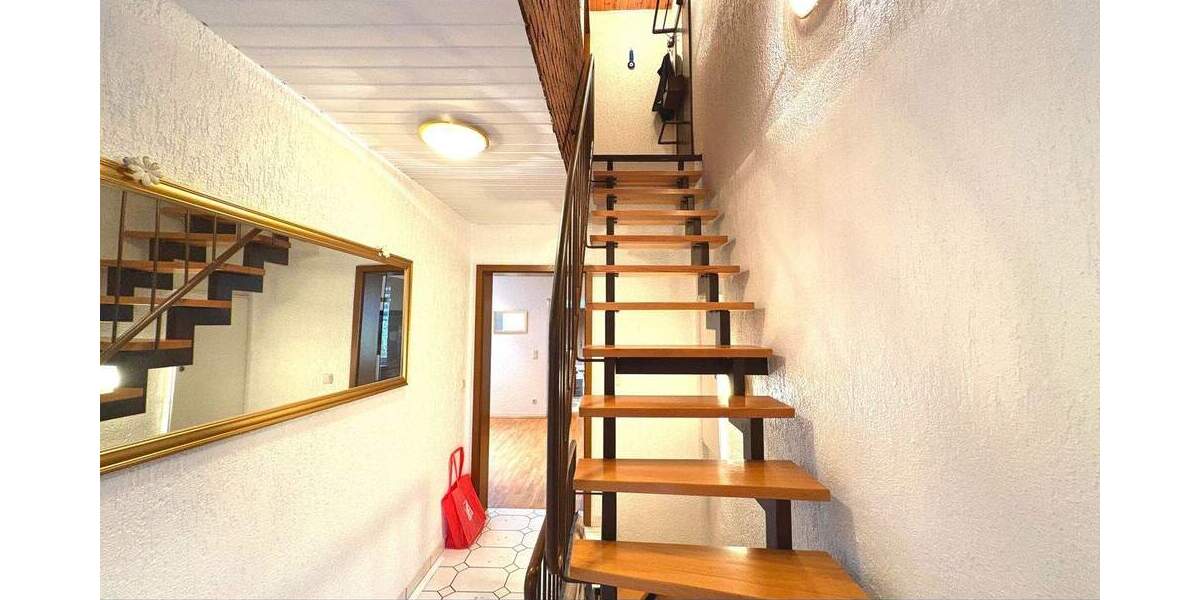 Charmantes Reihenendhaus in Essen-Schonnebeck 4 zimmer