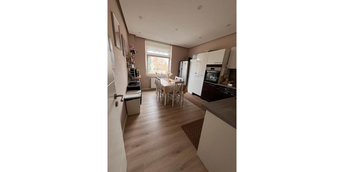 Etagenwohnung Duisburg Mittelmeiderich - 3 Zimmer, 90 m&sup2;, 175.000&euro; | Angebot:25585631