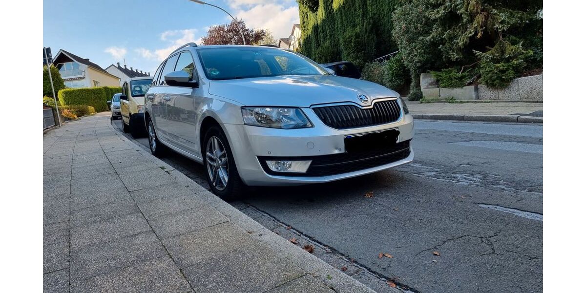 Skoda Octavia 139.000 km 9.300 &euro; Velbert 42553