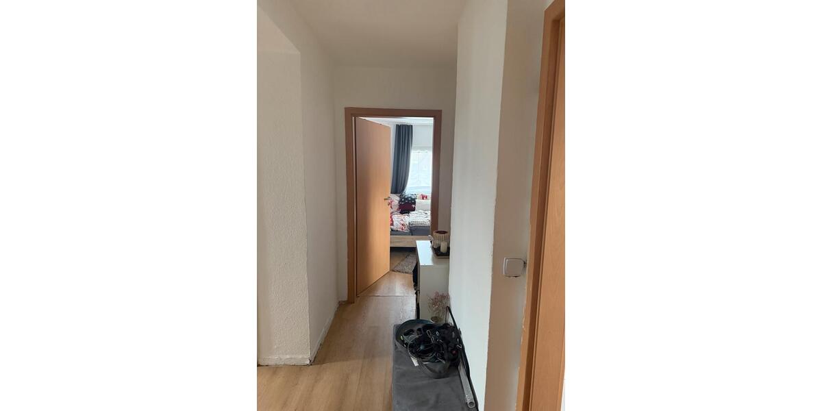 Dachgeschoßwohnung Herne Wanne - 2.5 Zimmer, 47 m&sup2;, 330&euro; | Angebot:25612739