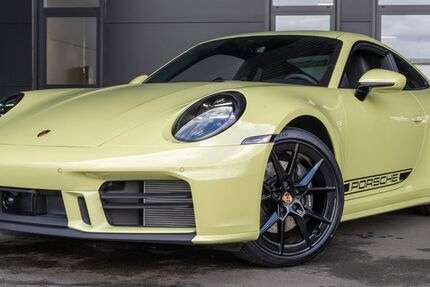 Porsche 992 3.599 km 139.590 € Dinslaken 46535