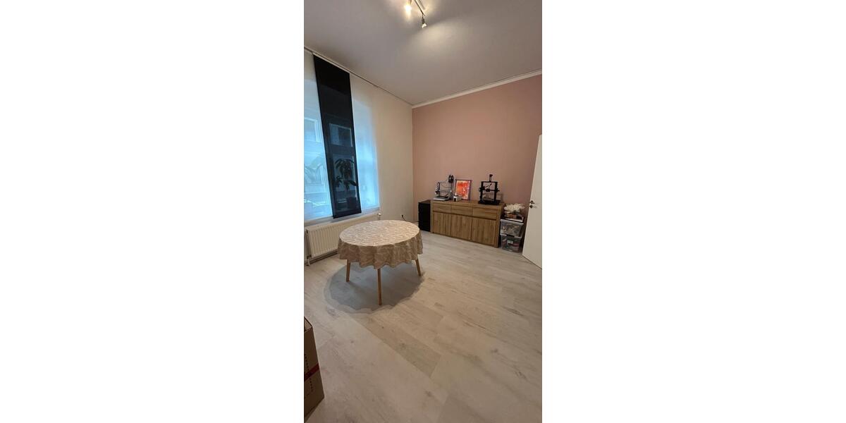 Erdgeschoßwohnung Herne Wanne - 4.5 Zimmer, 125 m&sup2;, 1.250&euro; | Angebot:25366801