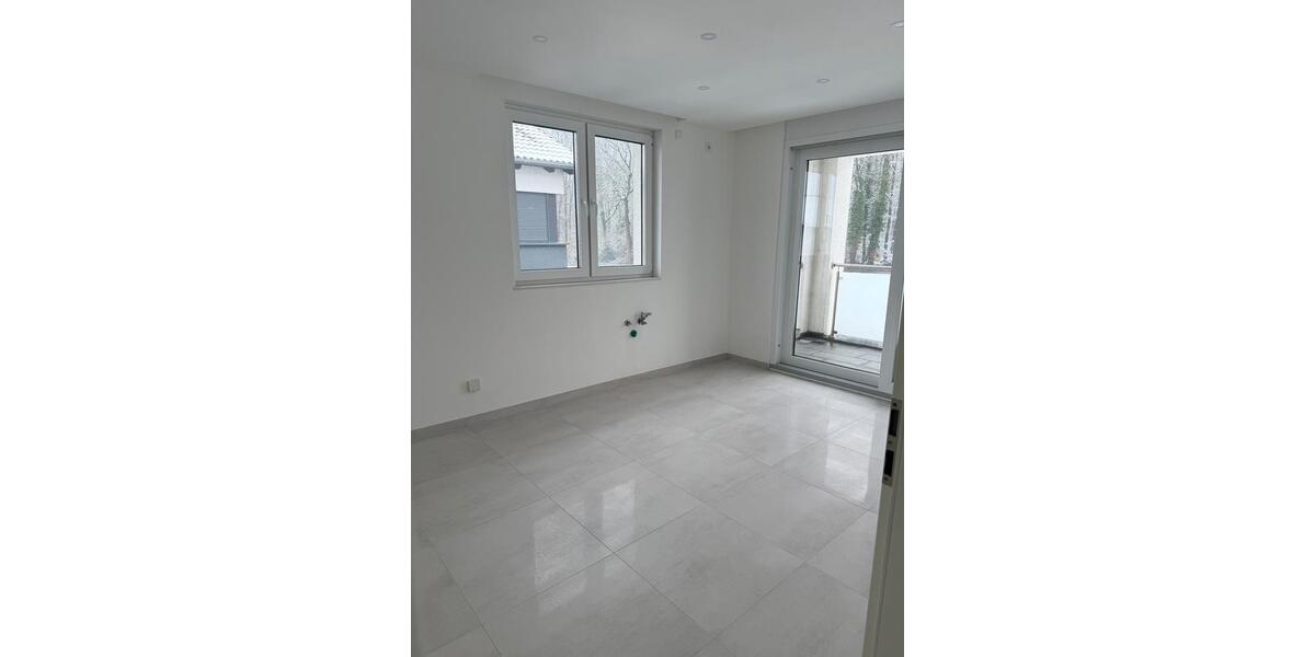 Etagenwohnung Dortmund Eving - 4.5 Zimmer, 105 m&sup2;, 1.495&euro; | Angebot:25600721