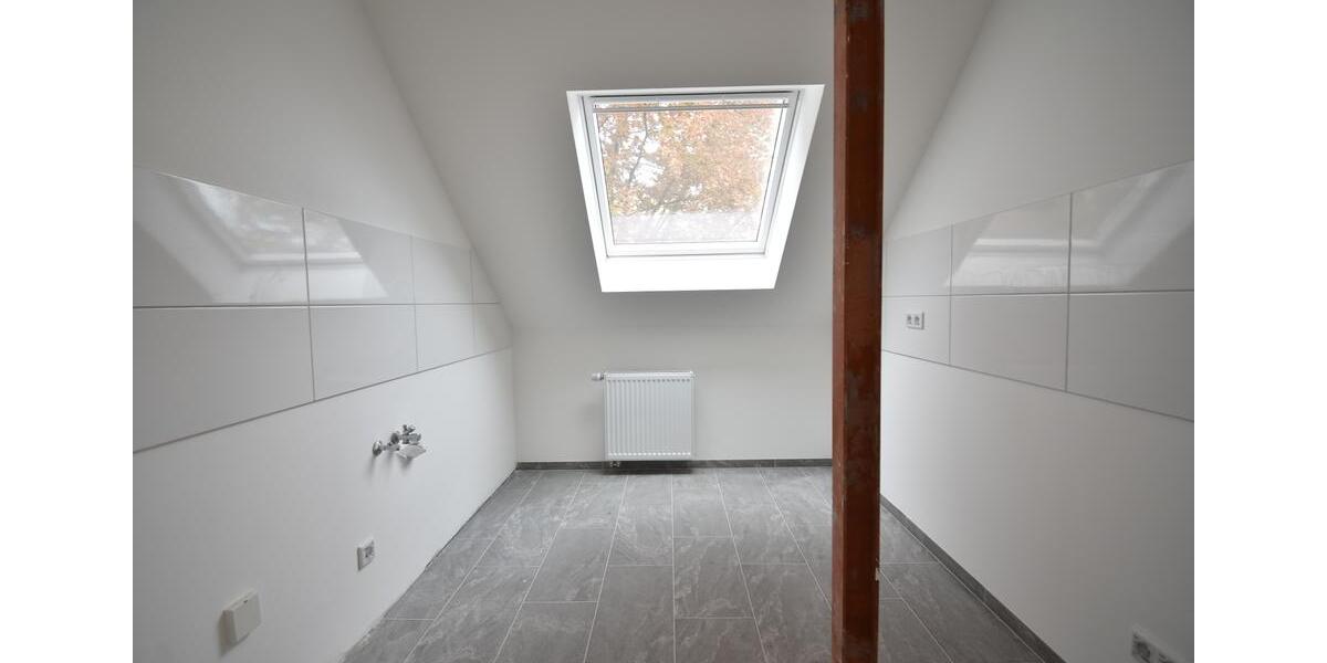 Dachgeschoßwohnung Duisburg Walsum - 2 Zimmer, 54 m&sup2;, 550&euro; | Angebot:26334939