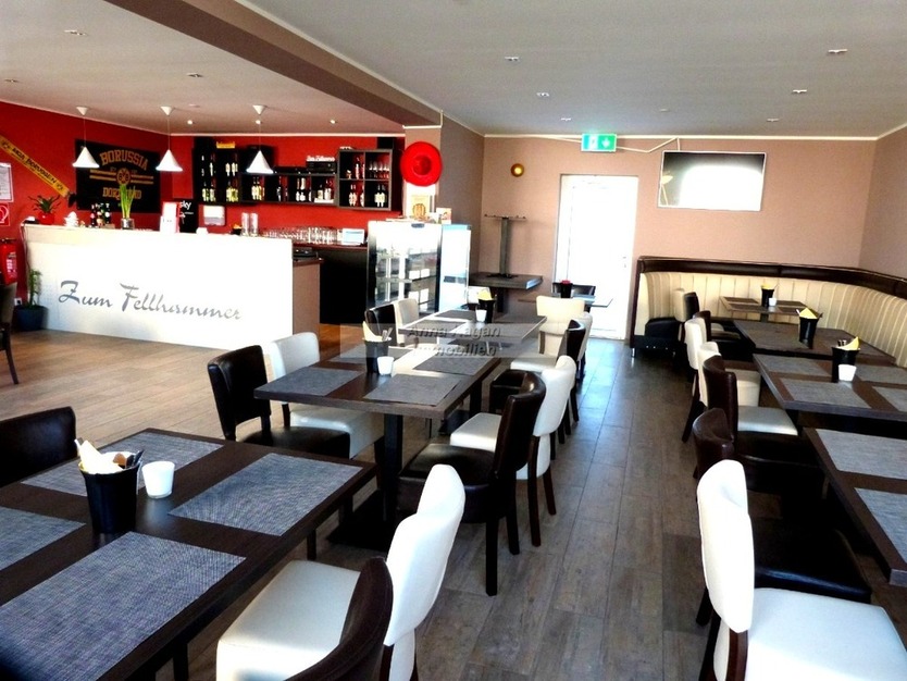 Gastrogewerbe mit einer Außenterrasse sucht neuen Mieter!!! zimmer