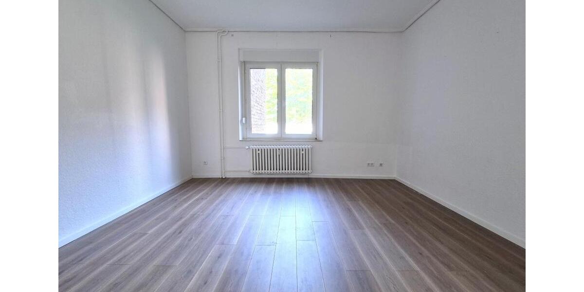 Erdgeschoßwohnung Duisburg Hamborn - 3 Zimmer, 77 m&sup2;, 543&euro; | Angebot:26385410