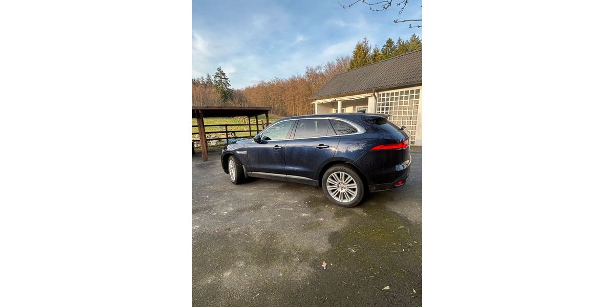 Jaguar F-Pace 82.000 km 20.000 &euro; Witten 58453