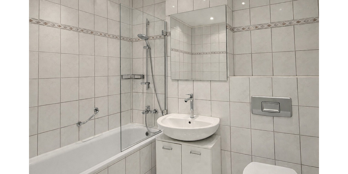 Etagenwohnung Ratingen Zentrum - 3 Zimmer, 72 m&sup2;, 239.000&euro; | Angebot:25566226