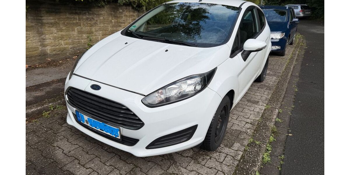 Ford Fiesta 38.374 km 5.399 &euro; Dortmund 44267
