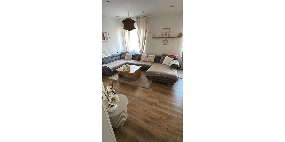 Etagenwohnung Gelsenkirchen Resse - 3 Zimmer, 86 m&sup2;, 580&euro; | Angebot:26340374