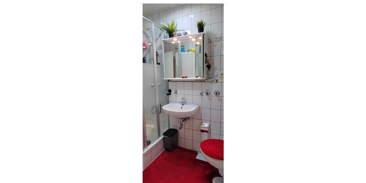 Etagenwohnung Duisburg Essenberg - 3 Zimmer, 82 m&sup2;, 820&euro; | Angebot:26126111