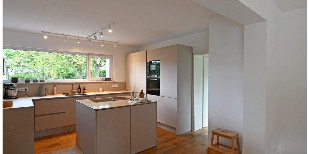 Welcome Home in Bredeney! Neuwertiges, stylisches Zuhause mit Doppelgarage & Einliegerwohnung 1 zimmer