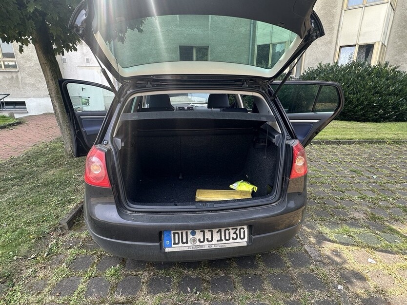 VW Golf V 171.000 km 2.600 € Duisburg 47051