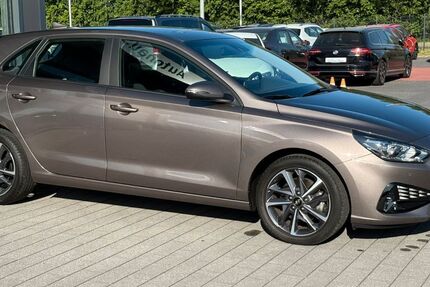 Hyundai i30 38.911 km 17.900 &euro; Olfen 59399