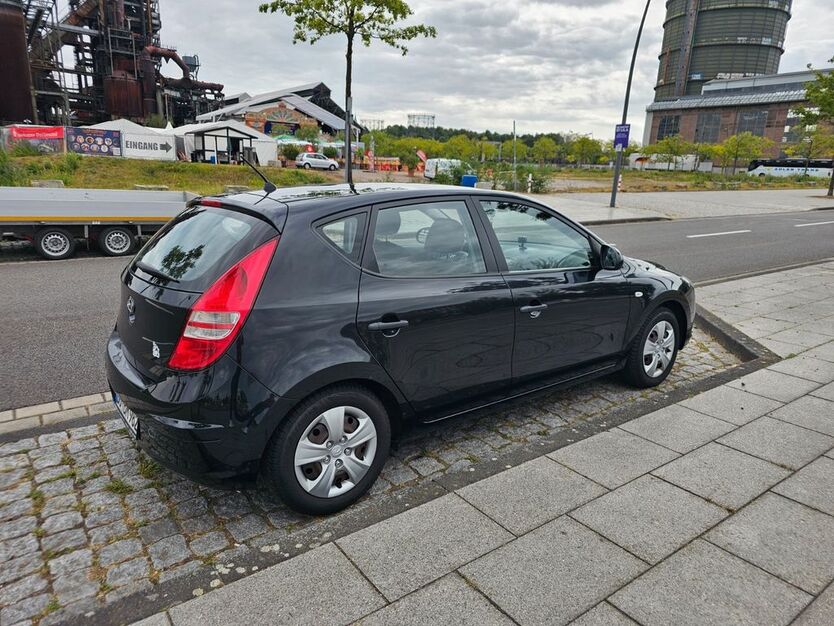 Hyundai i30 202.000 km 3.400 € Dortmund 44135