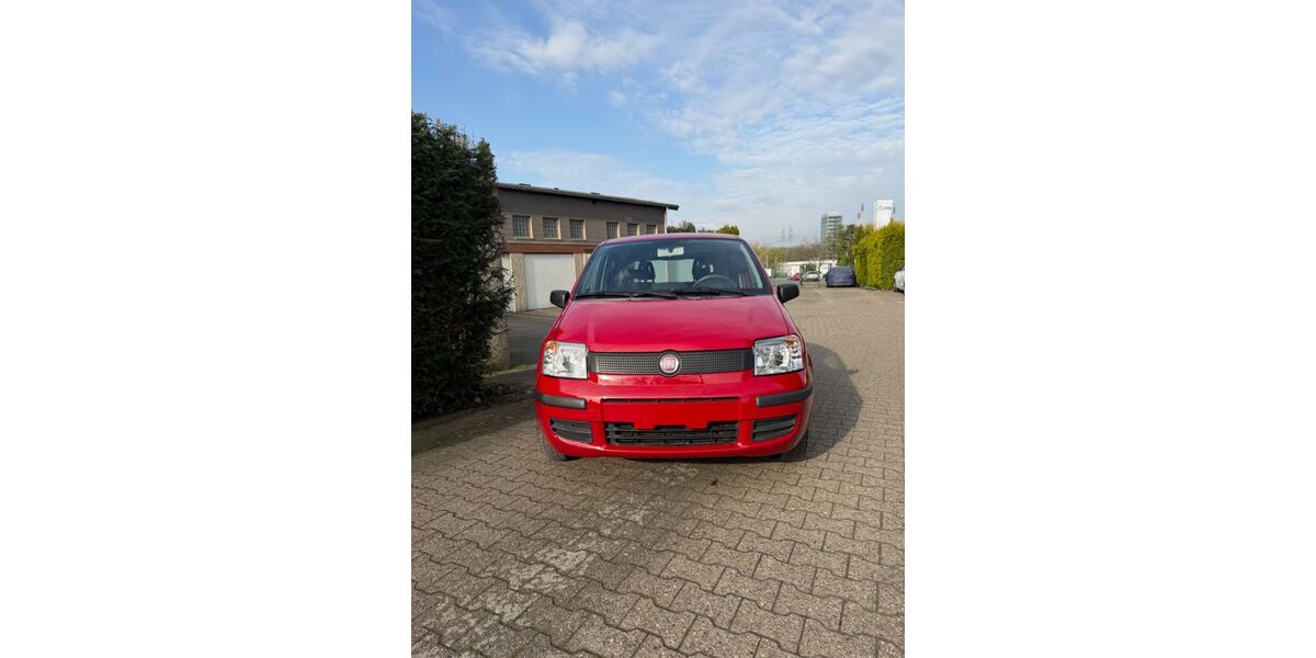 Fiat Panda 118.000 km 2.888 &euro; Bochum 44799