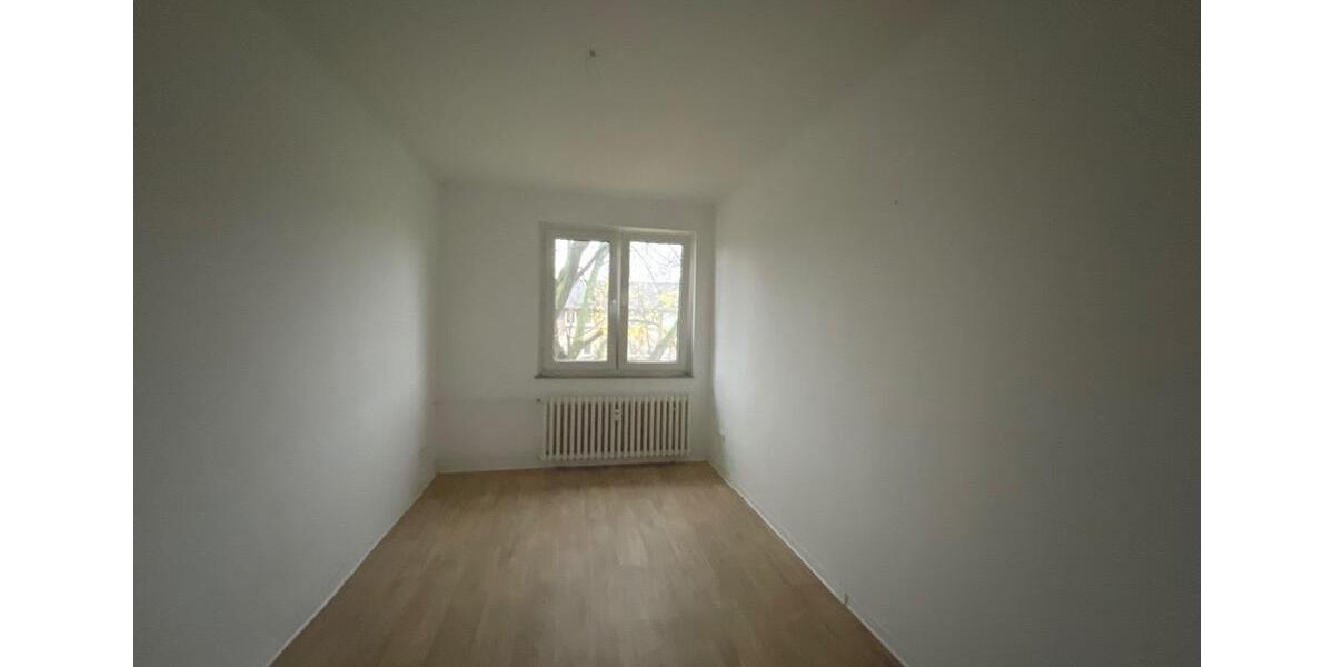 Etagenwohnung Duisburg Mittelmeiderich - 3 Zimmer, 57 m&sup2;, 440&euro; | Angebot:25571595