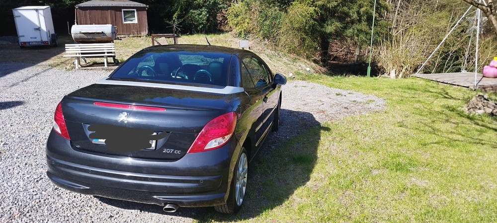 Peugeot 207 CC 220.415 km 1.200 &euro; Gevelsberg 58285