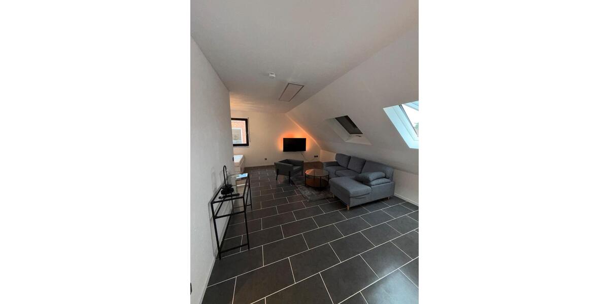 Dachgeschoßwohnung Castrop-Rauxel Deinighausen - 1 Zimmer, 33 m&sup2;, 650&euro; | Angebot:25613730