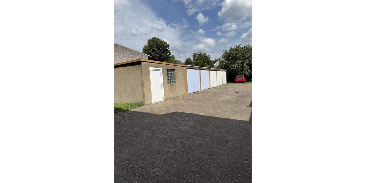 Etagenwohnung Recklinghausen König-Ludwig - 5 Zimmer, 131 m&sup2;, 130.000&euro; | Angebot:25695370