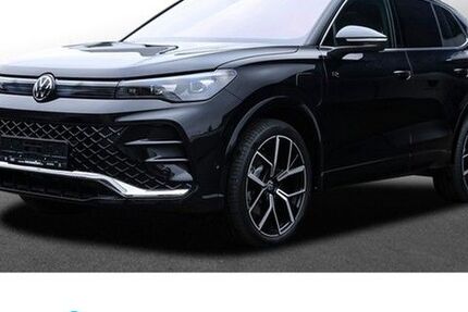VW Tiguan 4.490 km 58.659 &euro; Recklinghausen 45657