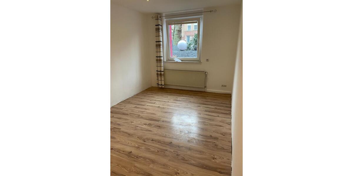 Etagenwohnung Bochum Wiemelhausen - 1 Zimmer, 31 m&sup2;, 550&euro; | Angebot:25455002