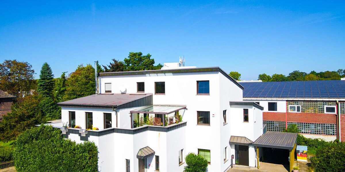 Haus zum Kaufen in Oberhausen Buschhausen 789.000 € 230.25 m² 7.5 zimmer