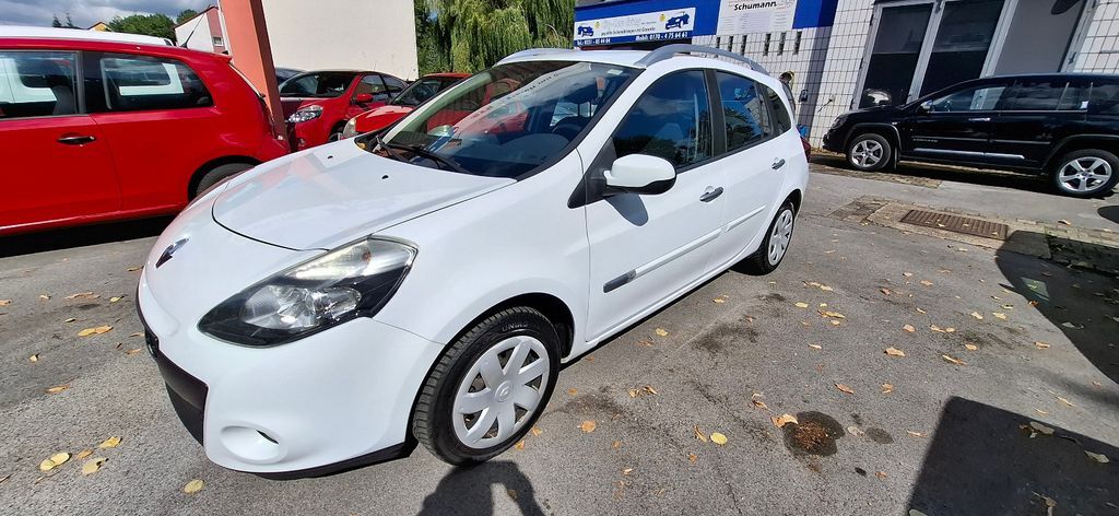 Renault Clio 184.000 km 2.490 € Dortmund 44339