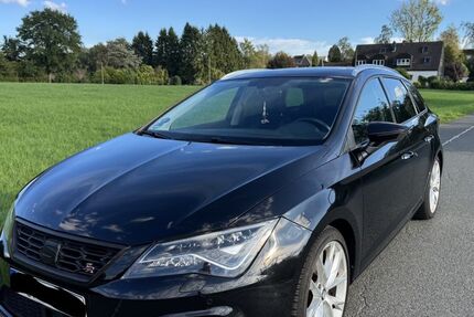 Seat Leon 90.000 km 16.900 &euro; Wuppertal 42389
