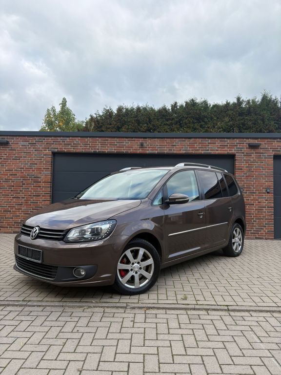VW Touran 116.000 km 10.700 € Herne 44623
